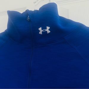 UNDER ARMOUR long sleeve active wear women’s, breathable